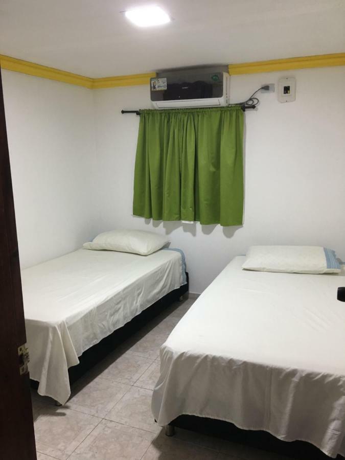 Apartamentos Katy ซานอันเดรส ภายนอก รูปภาพ